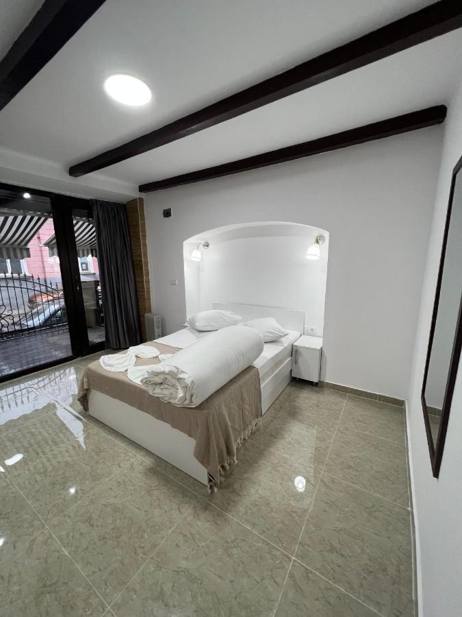 בוקרשט Hostel Casa Popa Nan מראה חיצוני תמונה